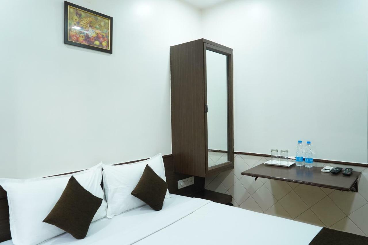 Sharda Residency Ξενοδοχείο Βομβάη Εξωτερικό φωτογραφία